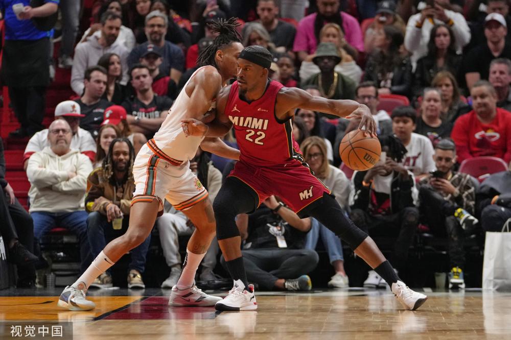 都代表着热 都代表着热