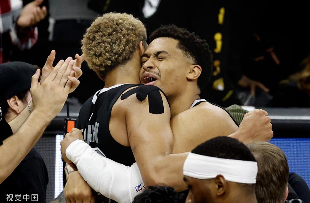 时刻打入一 时刻打入一